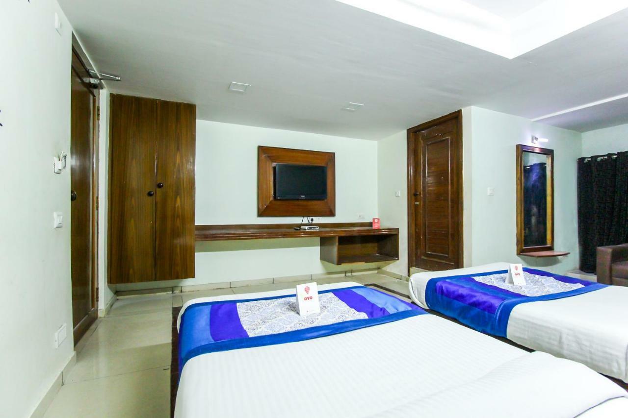 Hotel Seven Ahmedabad Extérieur photo