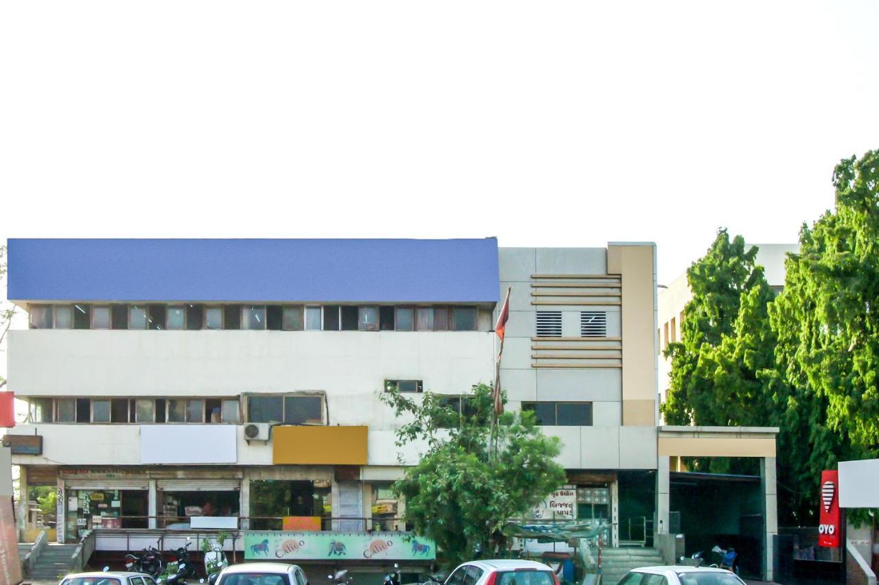 Hotel Seven Ahmedabad Extérieur photo